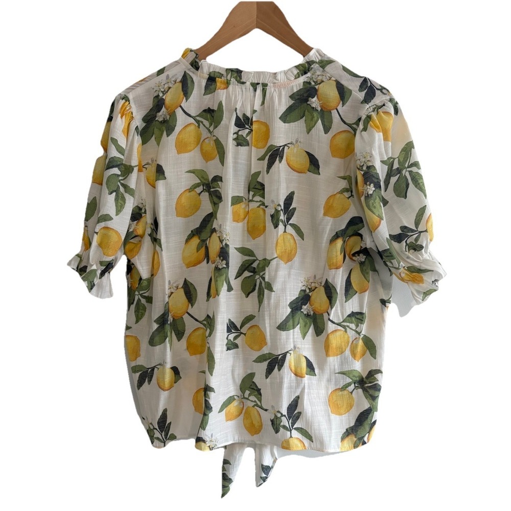C By One Lemon Print Tie Front Blouse Top Large NWOT Cropped Short Sleeve Boho - Picture 2 of 10